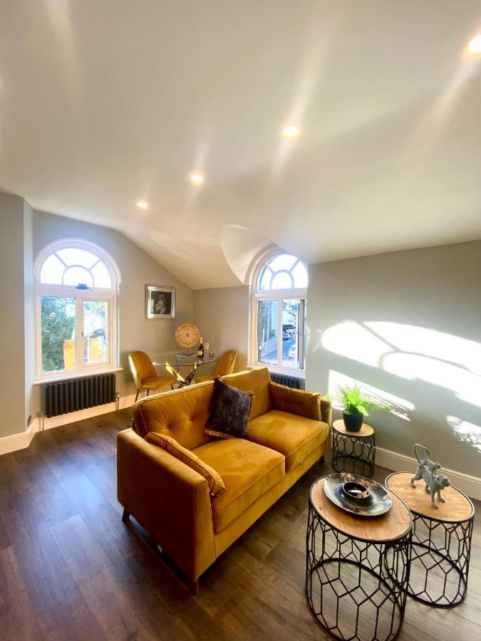 3 West End Boutique Apartment 鲍内斯温德米尔 外观 照片